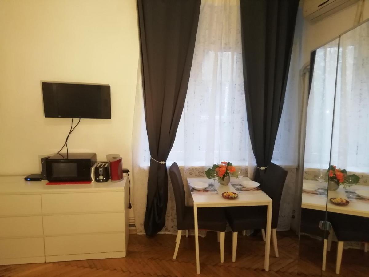 Studio Ultracentral Universitatea Бухарест Экстерьер фото