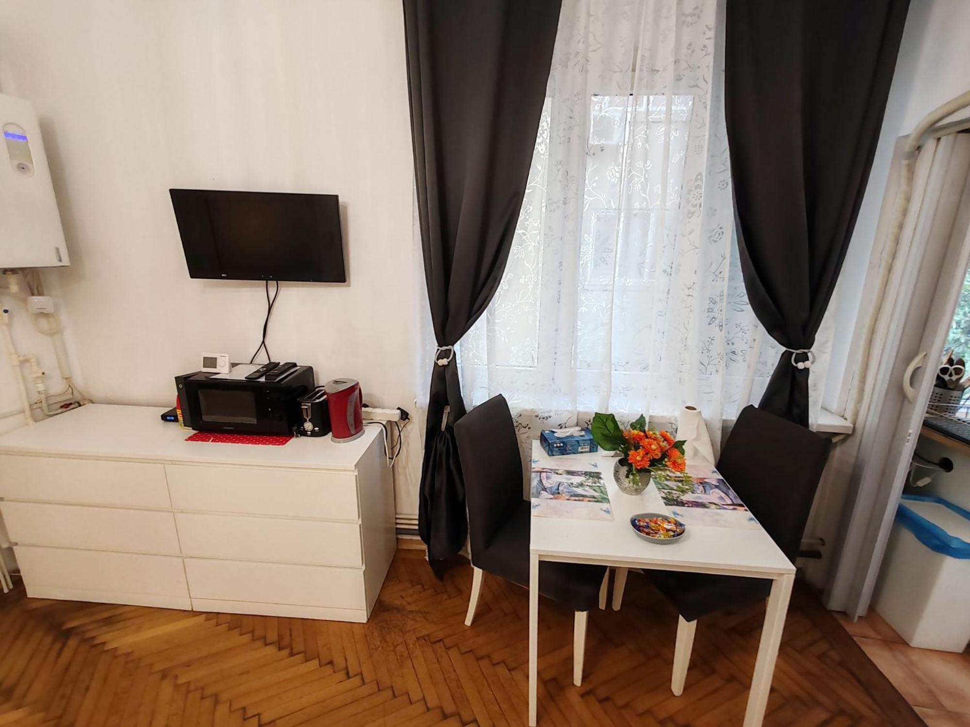 Studio Ultracentral Universitatea Бухарест Экстерьер фото