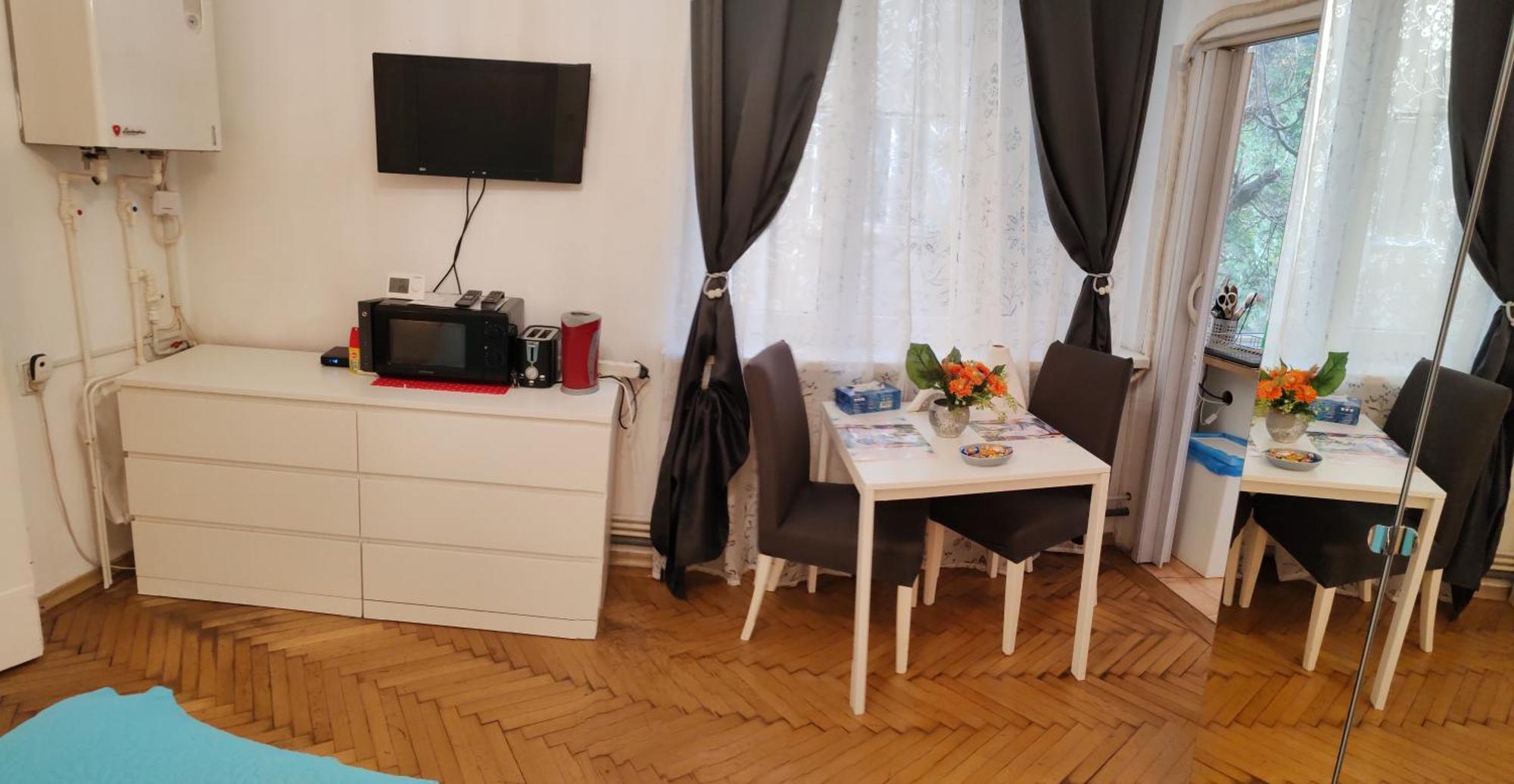 Studio Ultracentral Universitatea Бухарест Экстерьер фото